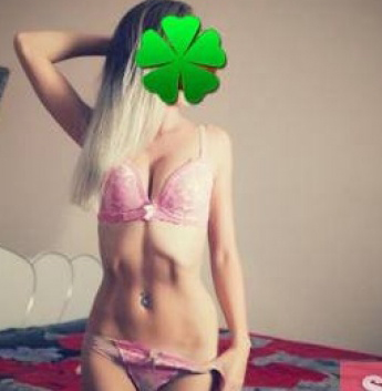 Мои услуги включают все, что ты можешь себе пожелать 😏. Я умею сделать твои фантазии реальностью и привести тебя к полному удовлетворению. Встречи со мной обещают быть запоминающимися и полными страсти.
Фото настоящие и мои, подтверждены администрацией сайта 📸. У меня отличные отзывы, которые подтверждают мою профессиональность и мое умение доставить удовольствие. Ты можешь расслабиться и полностью довериться мне.
Я живу в Москве и готова встретиться с тобой в любое время и в любом месте. Я смогу создать для тебя атмосферу релакса и утонченности, в которой ты сможешь расслабиться и насладиться моим обществом. Со мной ты найдешь все, что искал, и даже больше 😉. Не упусти возможность испытать настоящее искушение – свяжись со мной прямо сейчас! 👄💋 Надя