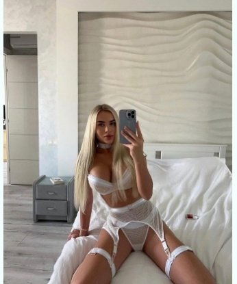 Ева